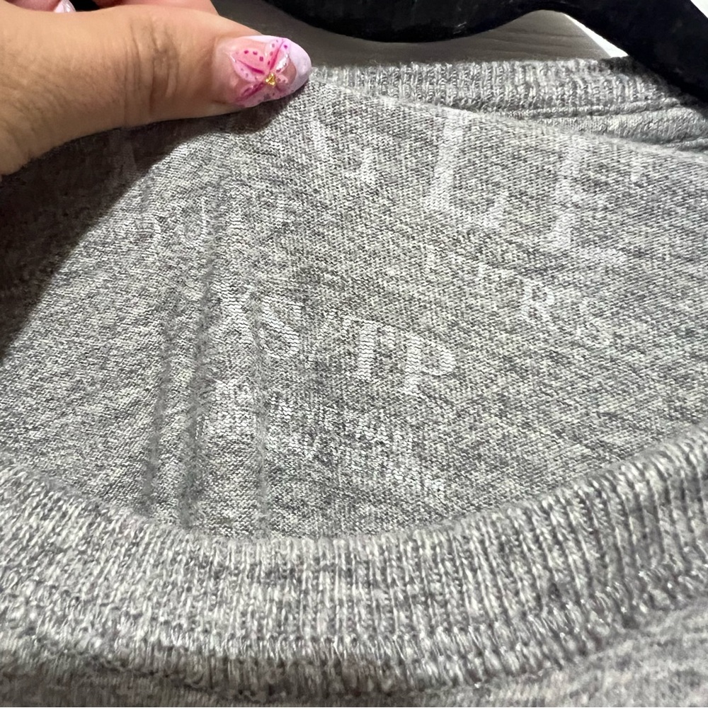 💗 American‎ Eagle Outfitters - Mens Heather Gray T-shirt - Picture 5 of 8
